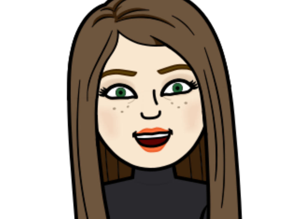 avatar of girl with brunette hair and green eyes, smiling